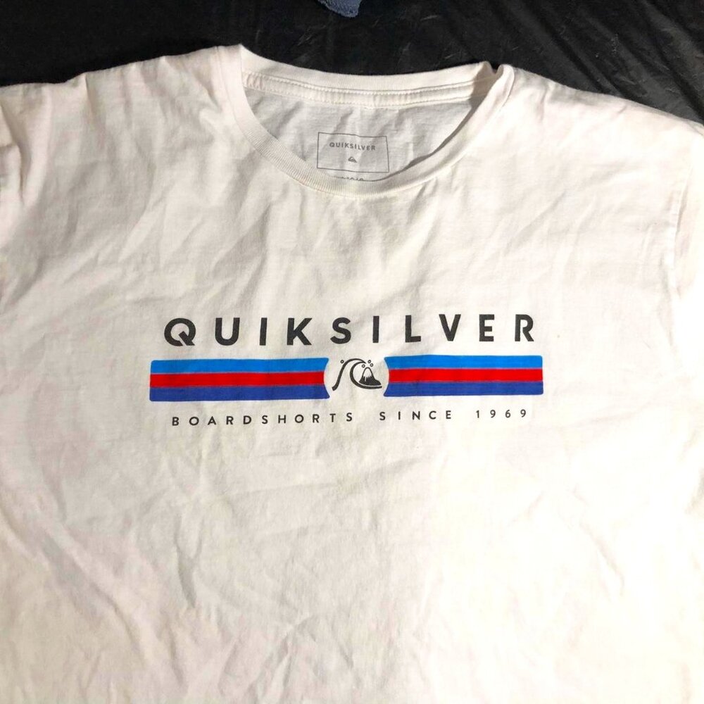vintage quicksilver t-shirt